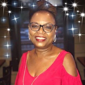 Meet your Posher, Sharon